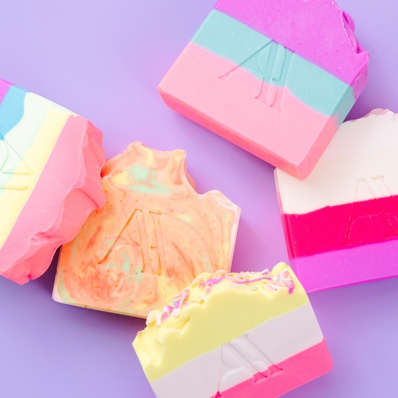 5pc Soap bars set - Picture 2 of 6